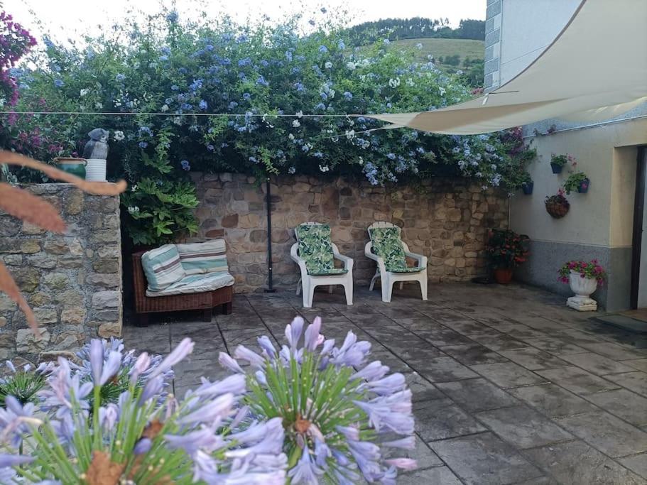 La Flor De Toranzo "Vive Los Valles Pasiegos" Prases Zewnętrze zdjęcie
