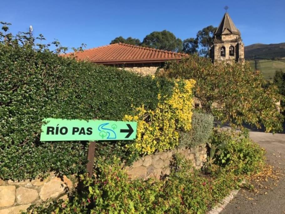 La Flor De Toranzo "Vive Los Valles Pasiegos" Prases Zewnętrze zdjęcie